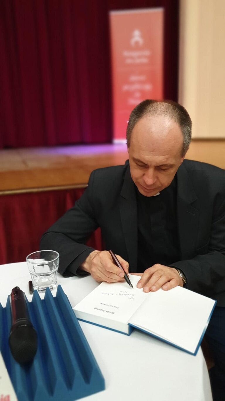 Spotkanie z ks. Januszem Wilkiem: ,,Spacer po Biblii Impulsy” w ramach XVIII Festiwalu Ekumenicznego 08.07.2022r.